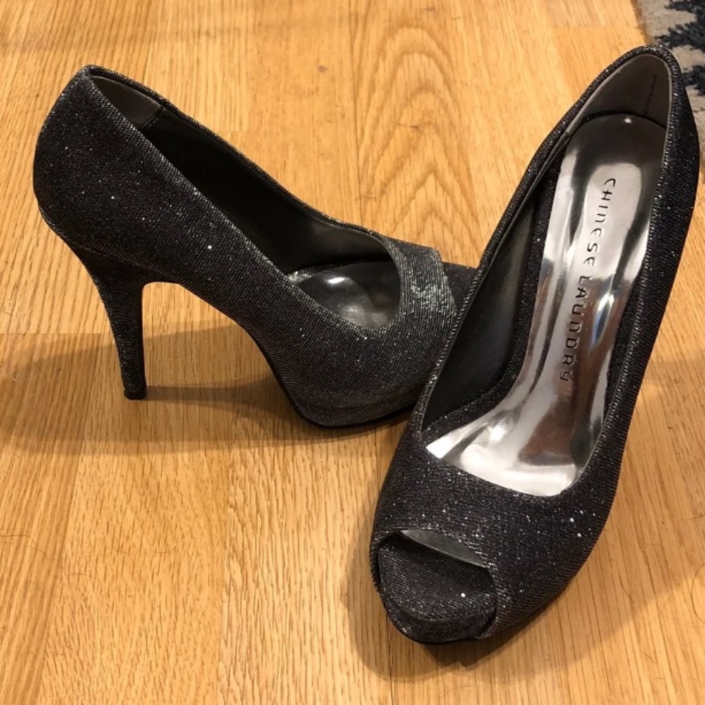 Chinese Laundry Glitter Peep Toe Pump